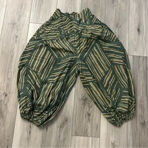 Free People Green Balloon Pants Size XS Pockets Stretch Back Waist